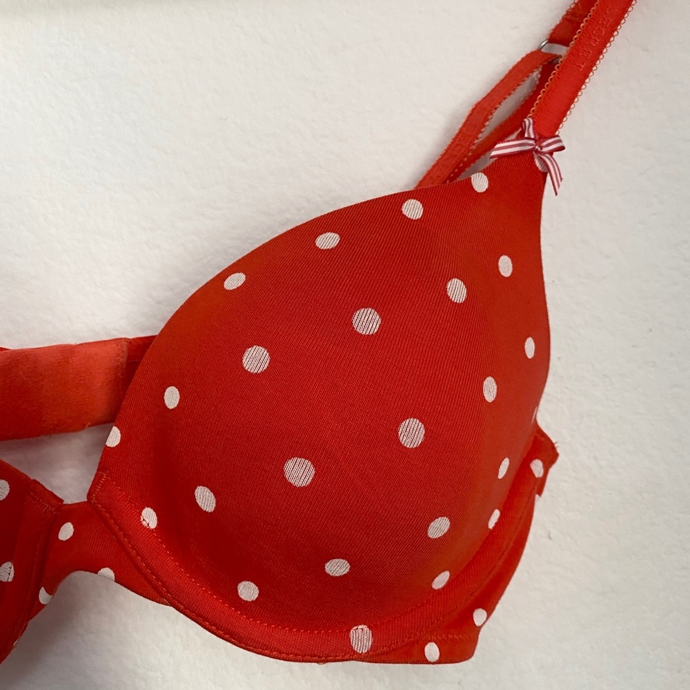 SOLD    Victoria’s Secret • Polka Dot Push Up Bra - Picture 3 of 13